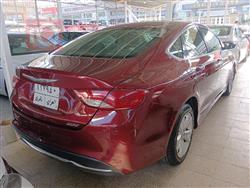 Chrysler 200